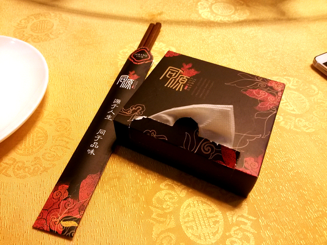 經(jīng)過品牌VI規(guī)范設(shè)計(jì)后的實(shí)物照