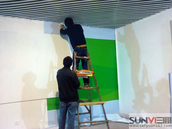 չ�d���沼��